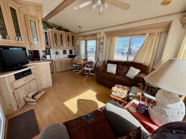 View 651-610R-134